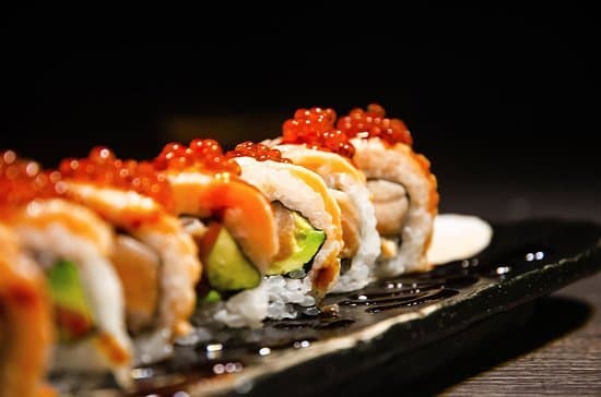 Roll roasted salmon con miso