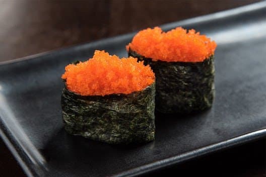 Nigiri de Tobiko